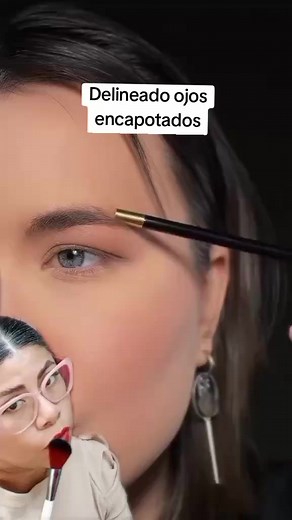 Aprende a delineartelos de esta forma. #tipsdebelleza #tipsdemakeup #makeupforeyeshadow #fyp #maquillajenatural | Uñas & Extensiones Minkys