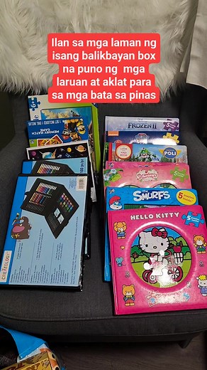 Isang balikbayan box na puno ng mga laruan at aklat para sa mga bata sa pinas. #balikbayanbox #teamdevries #BalikbayanBoxes #fypシ゚viralシ #fbreels #fbreelsvideo #trendingaudio #sharingiscaring #canada #1millionviews | The Devries Family