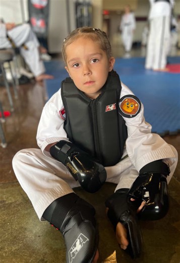 Actin’ like she didn’t arrive in a car seat 😆💥 my teeny security guard! She was standin on bidness! 💪🏼 Love my tough girl! 🎀🙌🏼💥 #ata #taekwondogirl #girlsinsports #fightlikeagirl #girlpower