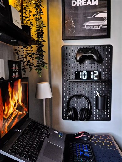 Stylish LED Clock Ideas for Your Room Decor