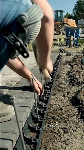 Top 3 Options for Paving Stone Driveway Edge Restraints