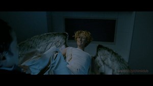 Clip de la película Constantine del 2005. En este clip veremos a Gabriel detener a Constantine. Pueden ver el vídeo en youtube aquí: https://youtu.be/evrdR314GFI - Playlist de Constantine (2005): https://www.youtube.com/watch?v=BLJ_5Aphx6E&list=PLVFDmK7TKMAx7rv9MPoa4rGvLXZTJSe02&index=2&t=0s | Lord Chimichangas - Chimichangadas