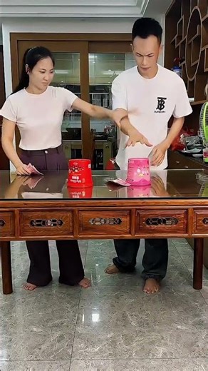 The girl is sitting under the table and cheating 🤯#shorts