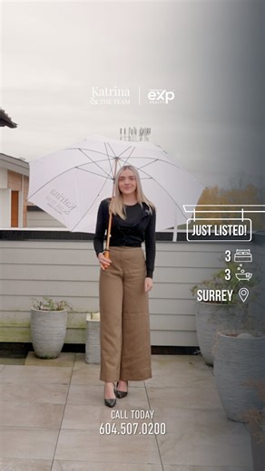 Your South Surrey dream home awaits! 😍 16433 19 Avenue #79 – Berkeley Village is a bright 3-bed den, 3-bath corner townhome with 1,500 sq.ft. of modern, open-concept living. Enjoy natural light, a spacious primary suite, and a massive 550 sq.ft. rooftop deck with BBQ, gazebo, mini fridge, heat lamp, and patio furniture included! ➡️ 3 Bedrooms Large Den 3 Bathrooms ➡️ 1,500 sq.ft. open living ➡️ Bright main level with modern finishes ➡️ Primary suite upstairs ➡️ 550 sq.ft. rooftop deck with BBQ 