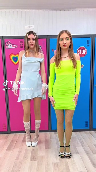😍😍😍 #amigosforever #evatv #friends #tiktok #tiktokusa #trending #trend #usa #beautiful #recomendation #recommendations #americanschool #bestfriendsforever #girl #boy #classmates #bestfriends #bestfriend #class #fyp #pov #love #loveyou