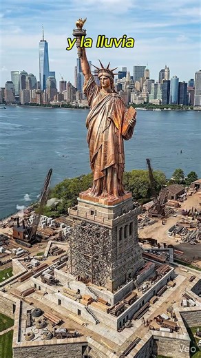 Construction of the Statue of Liberty #america #history #history #newyork #construction #usa