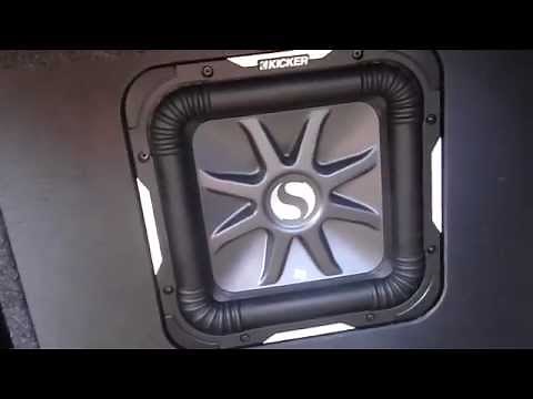 Kicker L7 10in Solo Baric - Review - Car Body FLEX!