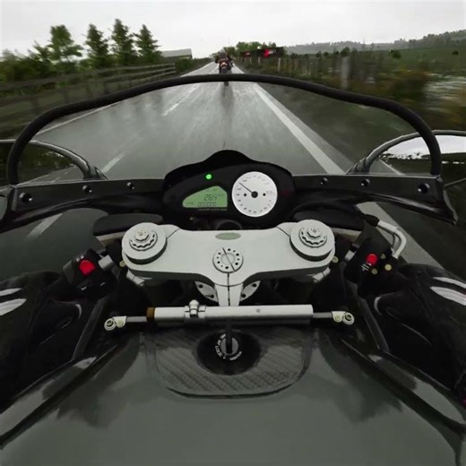 A Total Wipeout at Full Speed!