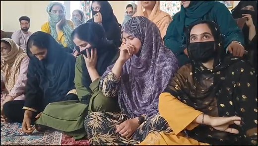 55K views · 370 reactions | KVK Shopian Distributes Keystone Golden...