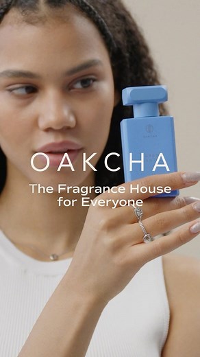 OAKCHA on Instagram: "In a world of overpriced luxury brands, Oakcha stands out with a focus on accessibility and personalization. Smell, the most evocative sense, stirs emotions and memories. 🖤💭 Each Oakcha product is crafted with precision, using high-quality ingredients and a pure extrait formulation technique for lasting, nuanced scents. Join us in redefining the world of designer fragrances for less. 🙂🪴 #AffordableLuxury #oakcha"