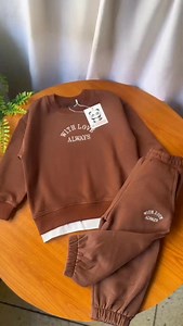 Baby Sweatshirt & Pants Set — cozy, stylish, and perfect for everyday wear. ✨ Perfect for Autumn & Winter ✨ Cute & Comfy – Ideal for outings and playtime ✨ Easy to layer on chilly days ✨ Available in sizes 1–5 years ✨ Material: One-sided brush premium fleece cotton (super soft!) 💌 Send us a message to order: m.me/Aarok.Apparel #aarokstyle #babypink #babysweatshirt #BabyWinterSet #kidswinterdress breathablewear kidssweatshirtandpantset babygirl | Aarok : আড়ক