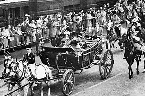 Edinburgh retro: 17 incredible photo memories of Edinburgh’s iconic Lothian Road from down the decades