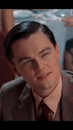 Göklerin Hâkimi: Howard Hughes'un Hikayesi