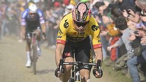 Tour des Flandres, Paris-Roubaix : 2025, l'année 'ou jamais' pour le trentenaire Wout van Aert ? - RTBF Actus