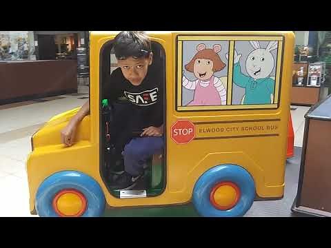 2003 Arthur School Bus Kiddie Ride