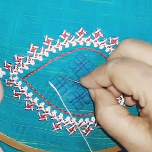 7.8K views · 114 reactions | Kutch Work Motif Design Graph and Filling Tutorial Part 2 Part 1 https://www.facebook.com/share/v/1AxLfmBH7z/ My socials: Vlog channel: https://youtube.com/@shaheenanjum795 Embroidery channel: https://youtube.com/c/KutchWorkTahseenHyderabad Pinterest: https://pin.it/5VBjudR Instagram https://www.instagram.com/kutchworkwithtahseen?r=nametag का पार्ट 19 | Hand Embroidery | Facebook