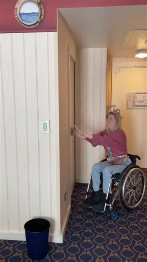 Accessible Room Tour at Disneyland Paris Newport Bay