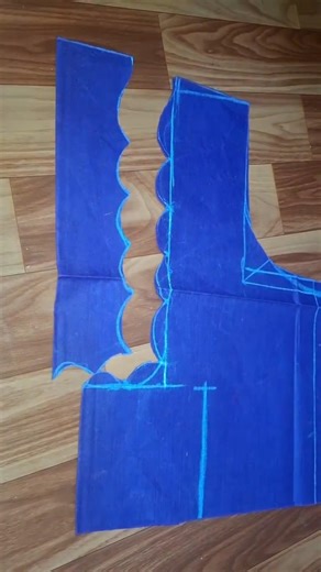 blouse neck cutting ✂️ #blousedesign #shorts #shortsfeed #youtube