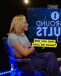 Chris Hemsworth loves to speak highly of all his friends, although his preference is to make endless jokes, something that would shock Scarlett Johansson. | Icons