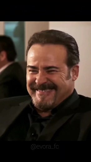 Que ricura ❤️‍🔥 #cesarevora #lahabana #cuba #césarévora #capcut #televisa #miami #mexico