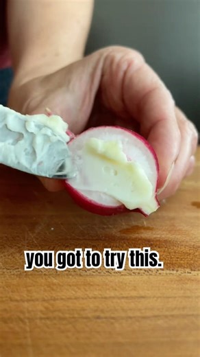 You need the easiest radish recipe! #easyrecipe #radish #snackrecipes