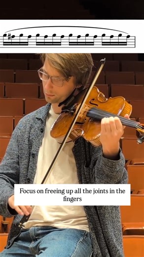 🎻 Struggling to get your vibrato smooth and controlled? Try this exercise 👇🏼 This simple exercise helps train your wrist vibrato. Focus on collapsing the finger joints and not involving your arm muscles, trying to keep your hand and arm as loose as possible. I just created a FREE Viola Vibrato Guide PDF with step-by-step exercises like this one. 👉🏼 Comment VIBRATO below and I'll DM it to you! What kind of vibrato do you use most? Wrist, arm or finger? Drop it in the comments ➡️ #viola #viol