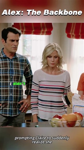There needs to be at least one adult in this household! 😂😂 |Modern Family#comedy #Shorts