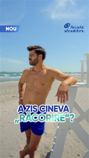 2.2K views | Cu noul Head&Shoulders Pro Expert 7, e atât de simplu să îți răcorești scalpul. Încearcă-l și tu și descoperă și celelalte 6 beneficii. #headandshoulders #brigadaderacorire #nodandruff #shampoo #shower #fresh #sea #beach #heat | Head and Shoulders | Facebook