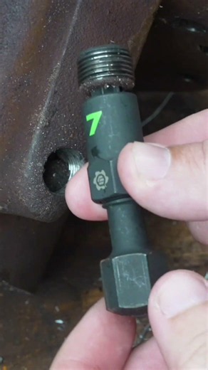 The EASY Way to Remove a Rounded-Out Hex Drain Plug with a GripEdge G-FORS Broken Bolt Extractor!