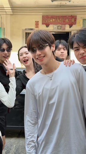 June Wanwimol Jaenasavamethee on Instagram: "Dare you to run🏃🏃🏻‍♀️‍➡️"