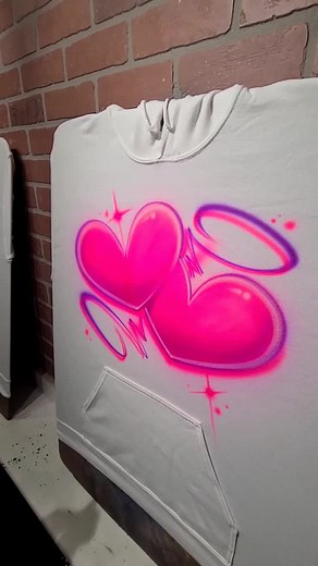 Airbrushing a calligraphy graffiti design | Dale the Airbrush Guy