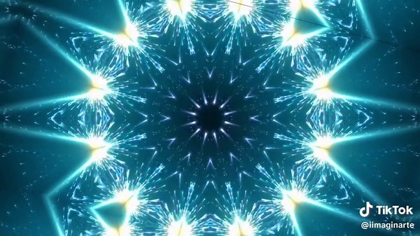 Magia de Bodas: Personaliza tu Entrada Épica