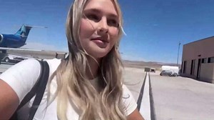 Comparing private and commercial flight costs