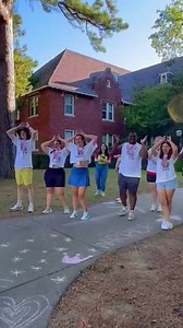 5.2K views · 88 reactions | New HDX students arrive for Move-in on Tuesday! (We welcomed fall new and returning student-athletes last week.) We can’t wait for you all to be here! Residence Hall Move-in: 8 a.m. to 1 p.m. See the full Orientation schedule at Link in Bio. We are ready!  #HDX28 #LetsGo #HendrixCollege #Fall2024 #MoveInDay #WeAreReady | Hendrix College | Facebook