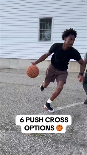 gstarhoops on Instagram: "follow for more moves! #fyp #basketball #basketballtraining #nba #basketballmoves #basketballgame #crossovers"