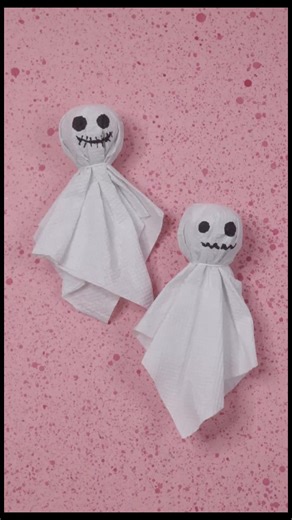 How to make paper ghost | Halloween crafts with paper | halloween crafts diy #paperghost #halloweencraft #papercraft #decorationidea #howtomake #diy #easypaperghost | Ezzy Crafts DIY