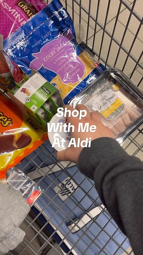 2.6M views · 10K reactions | Let’s grocery shop at Aldi 復勺 #shopwithme #groceryhaul #groceryshopping #groceryshopwithme #aldifinds #shopwithmealdi #aldihaul | Stephanie - Shop With Me | Facebook