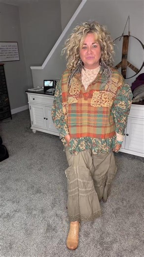 Jaded Gypsy fit ♥️ Top https://vintagemeetsboho.com/products/stormy-skies-top Bottoms https://vintagemeetsboho.com/products/gather-together-bloomers | Vintage Meets Boho at The Ole Mill Store