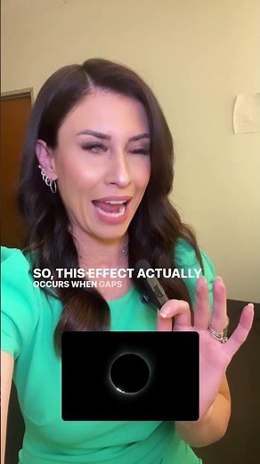 What is the Baily's Beads Effect during a solar eclipse?