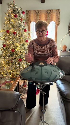 ‘WHAT CHILD IS THIS’ on my @Acolyte Instruments Handpan #handpan #nusician #drummer #percussionist