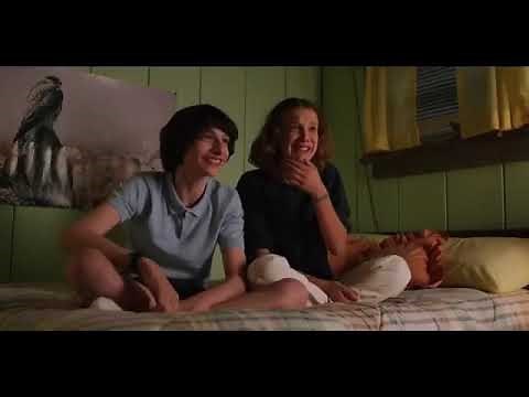 Stranger Things 3 Bloopers "Its Your Grandma"