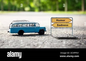 Video depicting a signpost pointing in the direction to Art