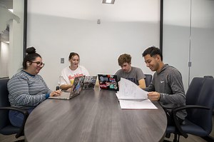 Roberts Library: Laptop Loan program