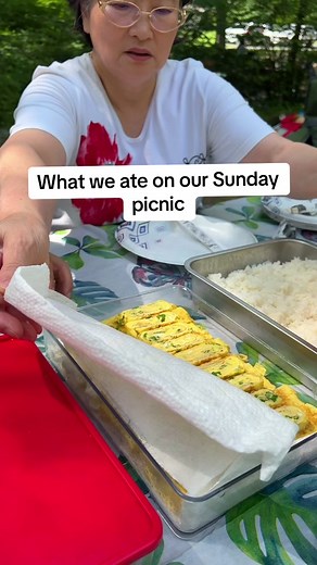 This is what we eat on a picnic when we have some time to prepare for food. These are widely loved lunch box foods in Korea. My favorite combination is the rolled eggs and spicy squid. I loved it when mom packed those for lunch when I was young. Mom seasoned Korean pickled cucumbers and it was so good. (This cucumber is different from cucumber kimchi or those cucumber salad you see on social media. It’s a different taste and has interesting chewy texture.) Spicy herring roe is not a typical lunc