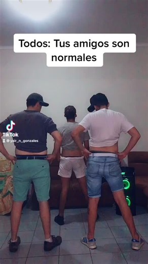 Somos bien machones okay?🥴😂😂 #viral #parati #fyp #humor