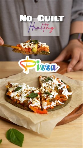 No guilt healthy pizza #healthyrecipes #pizza #shorts ‪@vegfudie‬ #new #viral #food #veggiepizza