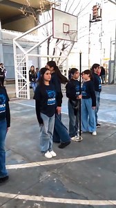 Escolta de Bandera Primaria Pedro D. Lillie 💙🖤🐾 | Banderos de Corazón