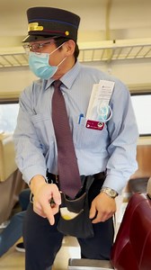 The most important thing that Maxine learned in 2022: Never furk with your train conductor. | Maxine the Fluffy Corgi