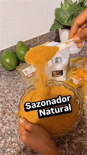 Carmen Escolastico •Creativa •Aventurera •Esposa y Mamá | SAZONADOR NATURAL Para comer más saludable 😋 Acá te desgloso los sobres de condimentos que utilicé : 1 Cilantrico molido 1 Orégano... | Instagram