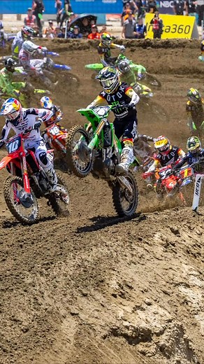 Slingshot engaged 🚀🚀 @tymasterpool x @octopi.media #MotoSportDotCom | MotoSport